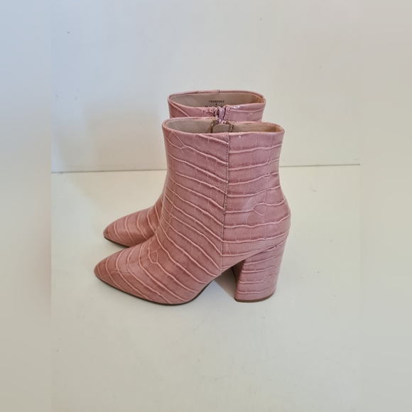 Dorothy Perkins pink faux leather ankle boots mock croc block heel new - Picture 2 of 8